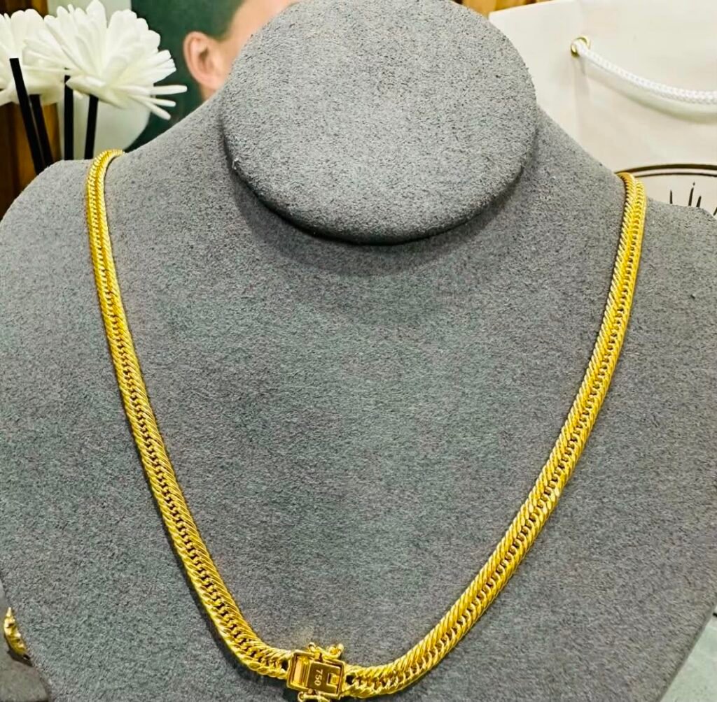 TJ 18K Pawnable Triple lock 16 inches Necklace Premium gold