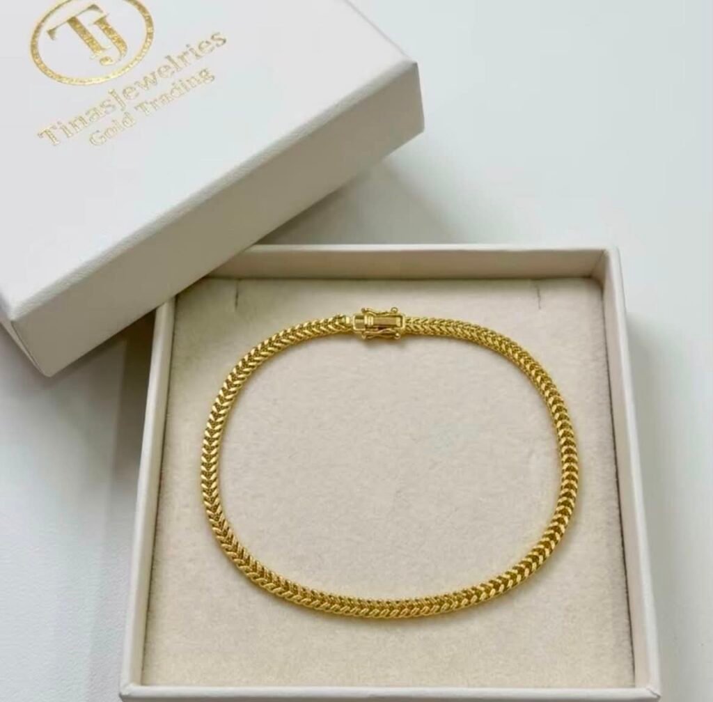 TJ PAawnable 18k Heartbiz Bracelet Design 7.5 inches(Tinas jewelries)